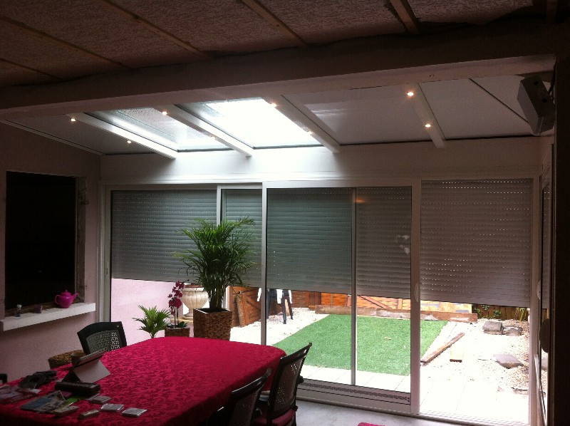 Blanche 4,50m x 2m 9m² Blanche Véranda désign